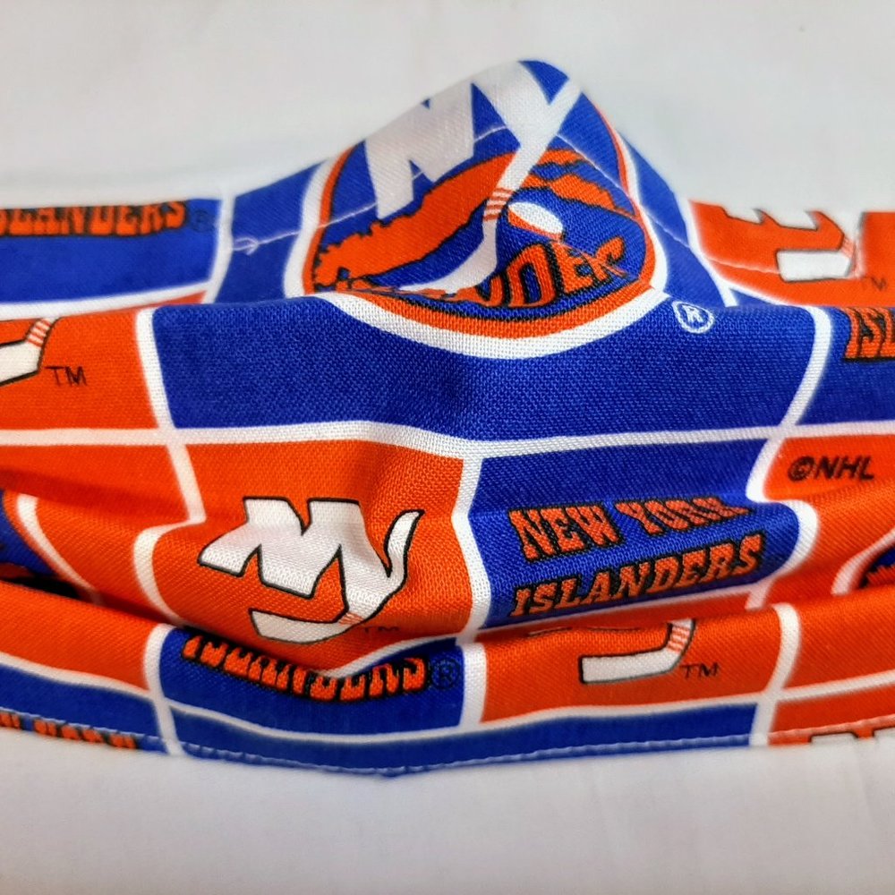 BOGO NEW YORK ISLANDERS FACE MASK